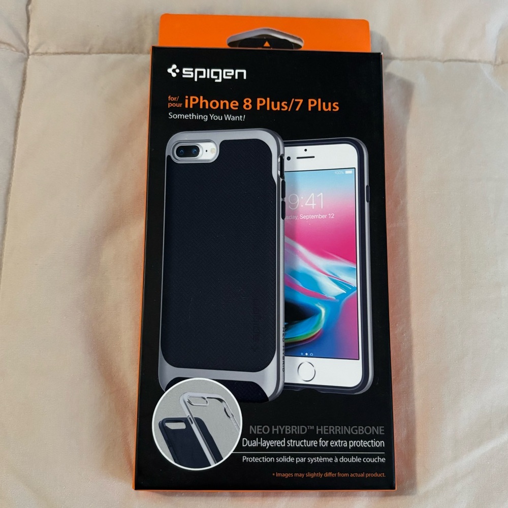 ⭐️ Spigen iPhone 8Plus / 7Plus Case